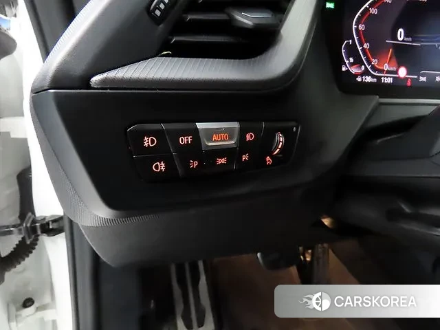 BMW 2 Series Gran Coupe (F44) 2023 Белый из Кореи, фото 6