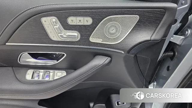 Mercedes-Benz GLE-Class W167 2025 Серебряный из Кореи, фото 6