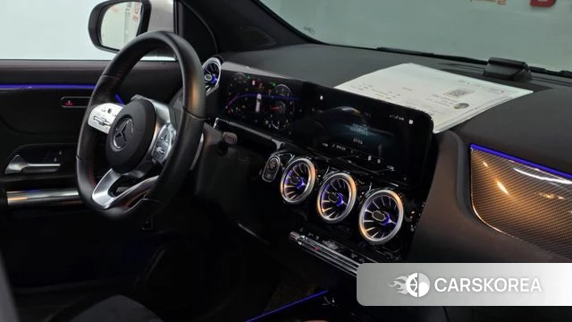 Mercedes-Benz GLA - Class H247 2022 Белый из Кореи, фото 6