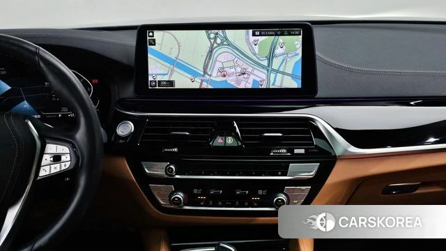 BMW 5 Series (G30) 2022 Серый из Кореи, фото 6