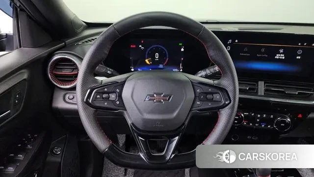 Chevrolet (GM Daewoo) Trax Crossover 2024 Черный из Кореи, фото 6