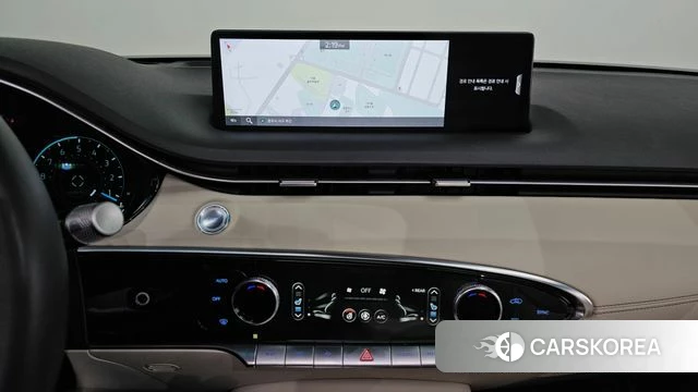 Genesis GV70 2023 Белый из Кореи, фото 6