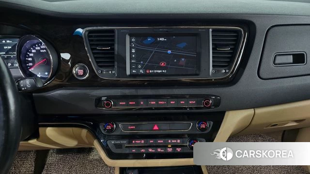 Kia The New Carnival 2018 Черный из Кореи, фото 6