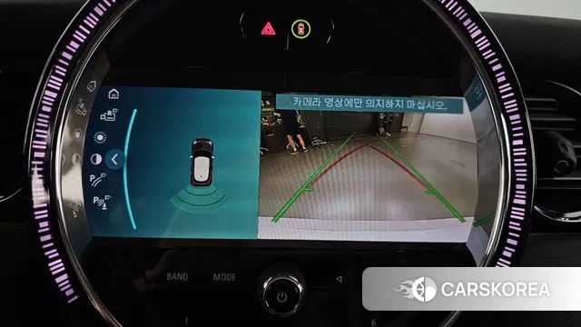 Mini Cooper 2023 Белый из Кореи, фото 6