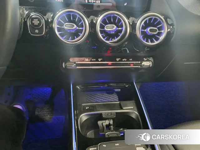 Mercedes-Benz GLA - Class H247 2021 Белый из Кореи, фото 6