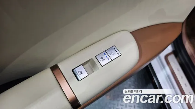 Hyundai Grandeur (GN7) id 2618976 из Кореи 6