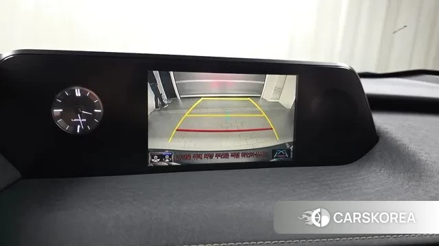 Lexus UX250h 2019 Серый из Кореи, фото 6