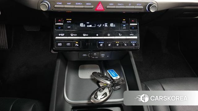 Hyundai Grandeur Hybrid (GN7) 2023 Черный из Кореи, фото 6