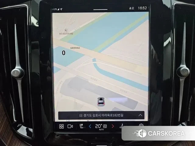 Volvo XC60 second Generation 2025 Белый из Кореи, фото 6