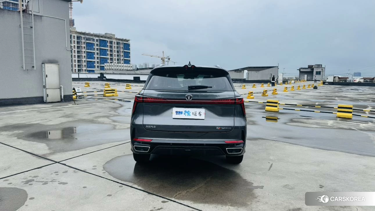 Chang'an CS75 PLUS 2024 Темно-серый из Китая, фото 6