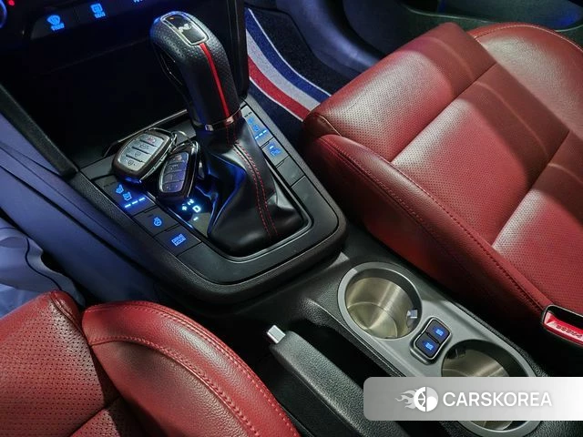 Hyundai Avante AD 2018 Белый из Кореи, фото 6