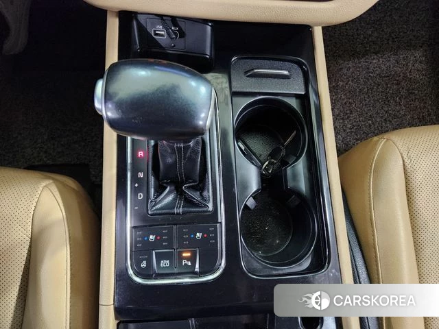 Kia All New Carnival 2018 Белый из Кореи, фото 6