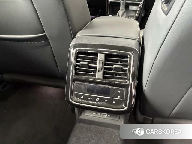 Volkswagen Passat 2022 Черный из Китая, фото 6
