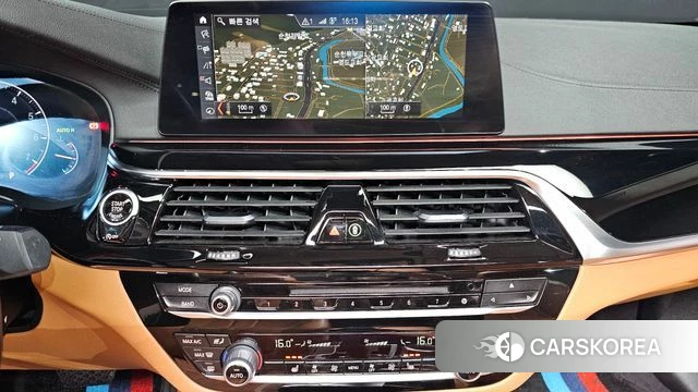 BMW 5 Series (G30) 2019 Белый из Кореи, фото 6