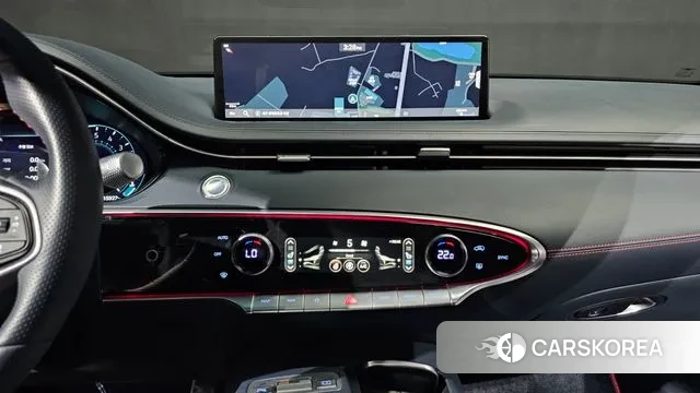 Genesis GV70 2023 Белый из Кореи, фото 6