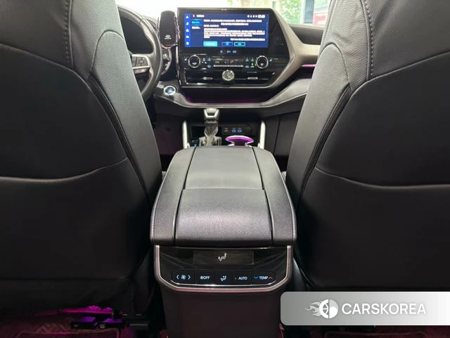 Toyota Highlander 2022 Белый из Китая, фото 6