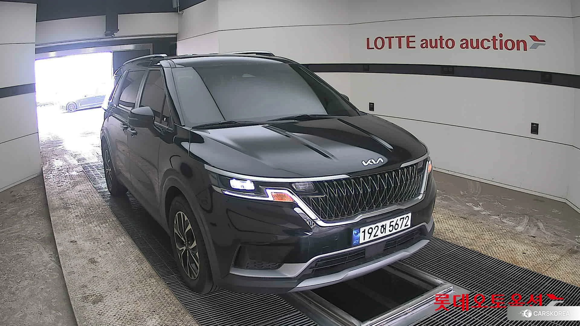 Kia Carnival 2023 Aurora Black Pearl из Кореи, фото 6