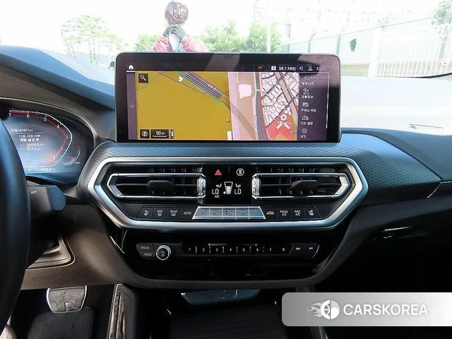 BMW X4 (G02) 2023 Черный из Кореи, фото 6