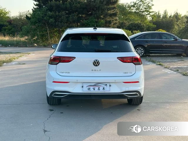 Volkswagen Golf 2021 Белый из Китая, фото 6