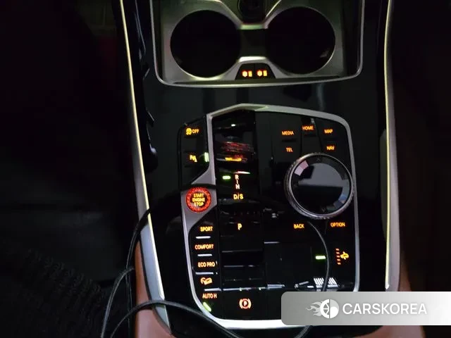 BMW X7 (G07) 2023 Черный из Кореи, фото 6