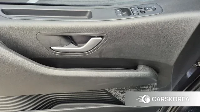 Hyundai Staria 2022 Серый из Кореи, фото 6