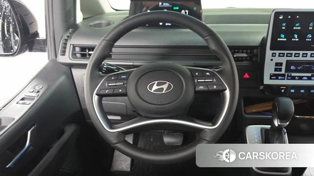 Hyundai Staria 2025 Черный из Кореи, фото 6
