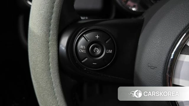 Mini Cooper Countryman 2021 Серебряный из Кореи, фото 6