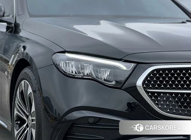 Mercedes-Benz E-class 2024 Черный из Китая, фото 6