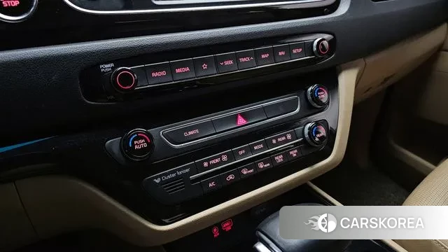 Kia The New Carnival 2018 Белый из Кореи, фото 6