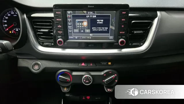 Kia Stonic 2018 Синий из Кореи, фото 6