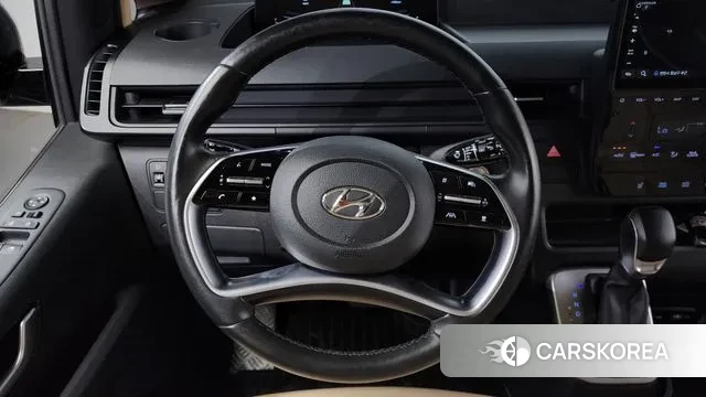 Hyundai Staria 2021 Серебряный из Кореи, фото 6