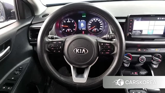 Kia Stonic 2018 Синий из Кореи, фото 6