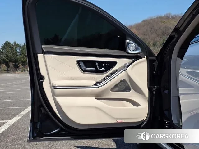 Mercedes-Benz S-Class W223 2023 Черный из Кореи, фото 6