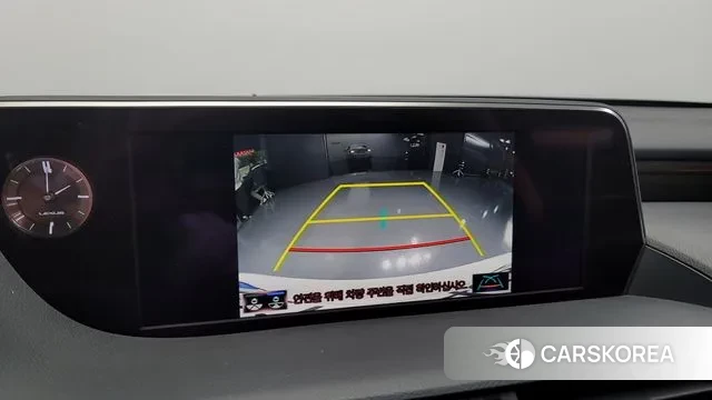 Lexus ES300h 7th generation 2018 Белый из Кореи, фото 6