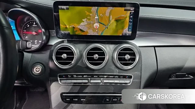 Mercedes-Benz C-Class W205 2019 Белый из Кореи, фото 6