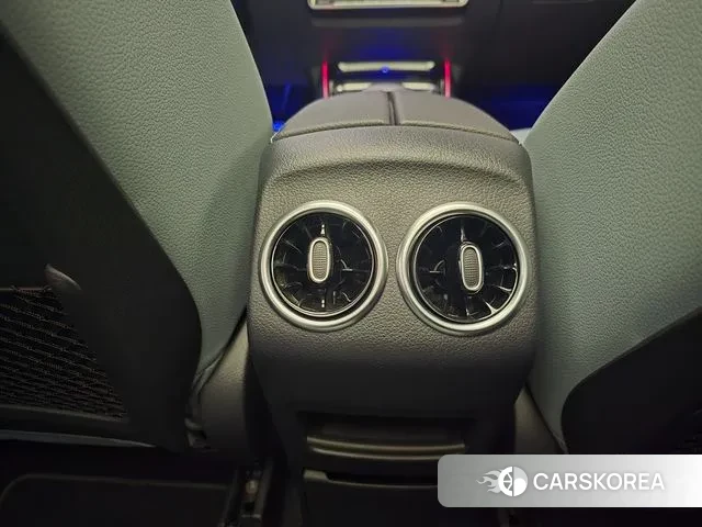 Mercedes-Benz GLA - Class H247 2023 Черный из Кореи, фото 6