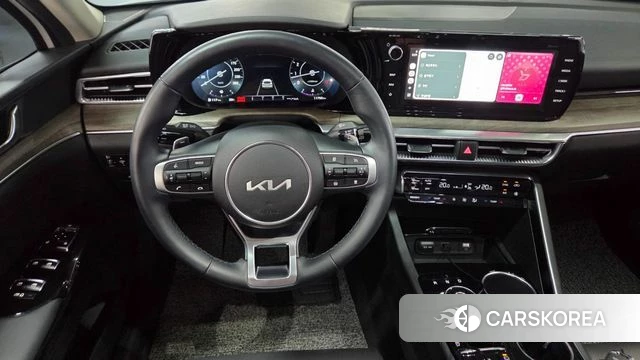 Kia K5 3rd generation 2023 Белый из Кореи, фото 6