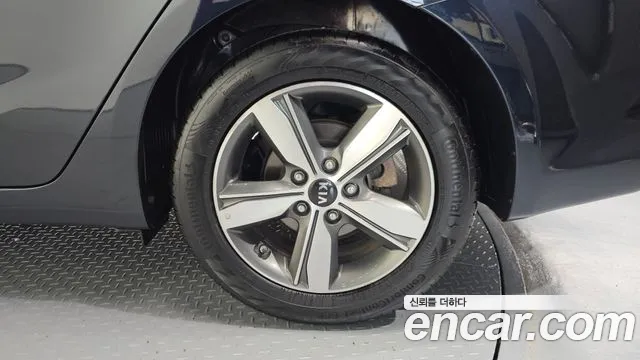 Kia The New K3 id 2665776 из Кореи 6