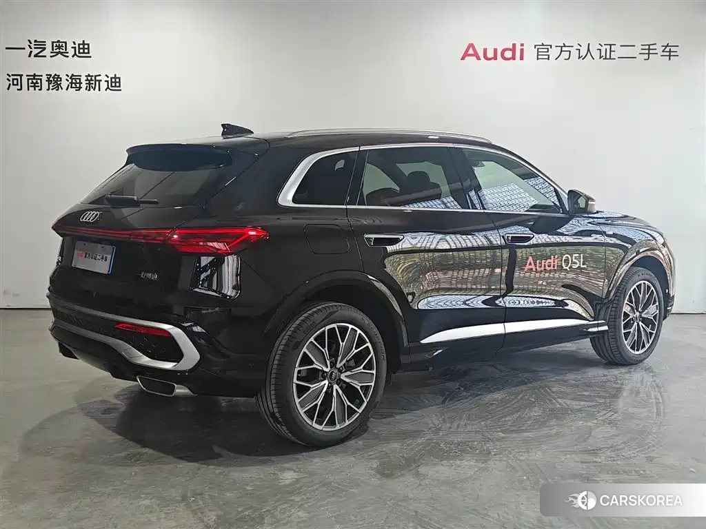 Audi Q5L 2026 Черный из Китая, фото 6