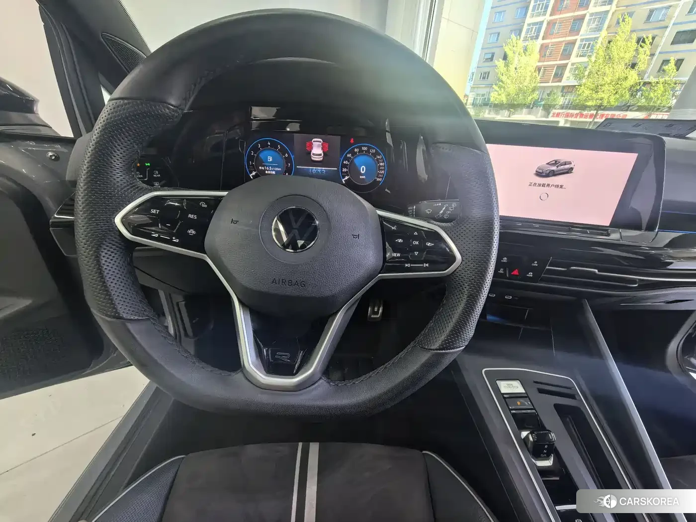 Volkswagen Golf 2023 Silver/gray из Китая, фото 6