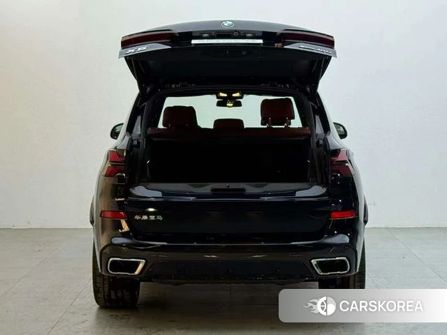 BMW X5 2025 Черный из Китая, фото 6