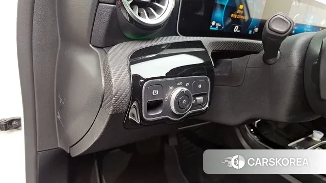 Mercedes-Benz A-Class W177 2020 Белый из Кореи, фото 6