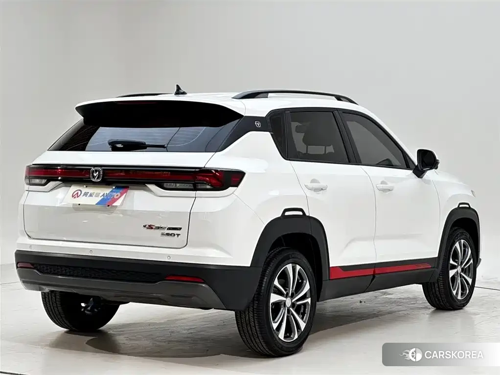 Chang'an Changan CS35PLUS 2023 Белый из Китая, фото 6