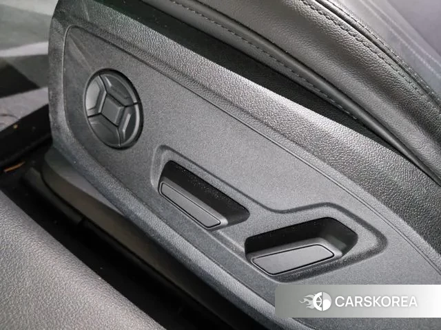 Audi A6 (C8) 2022 Черный из Кореи, фото 6