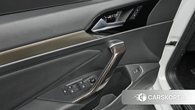 Volkswagen 7th Generation of Jetta 2021 Белый из Кореи, фото 6