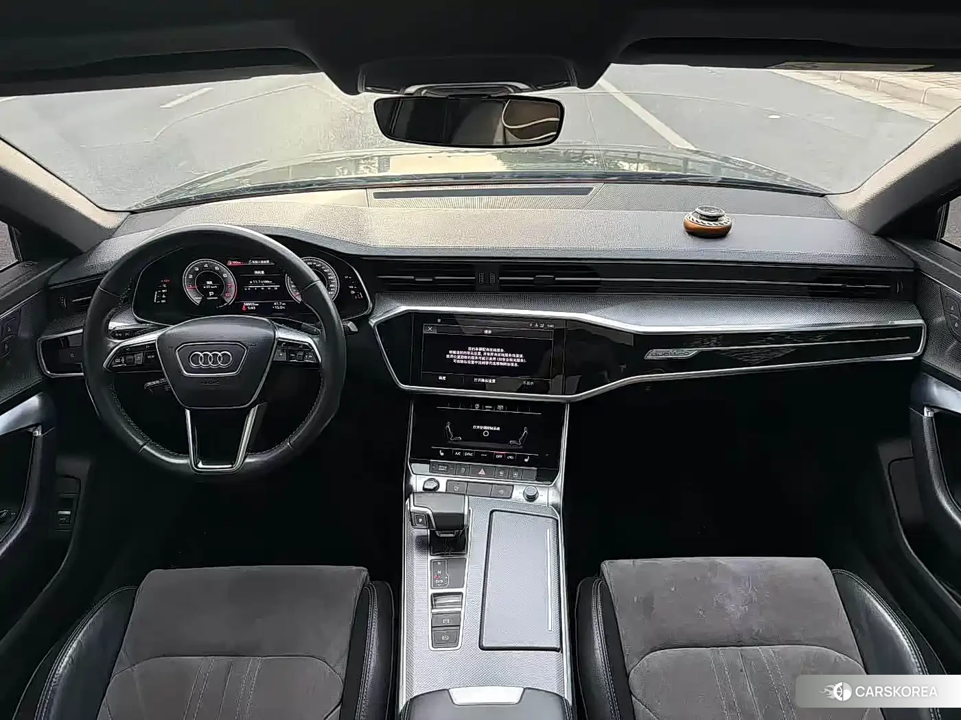 Audi A6L 2023 Черный из Китая, фото 6