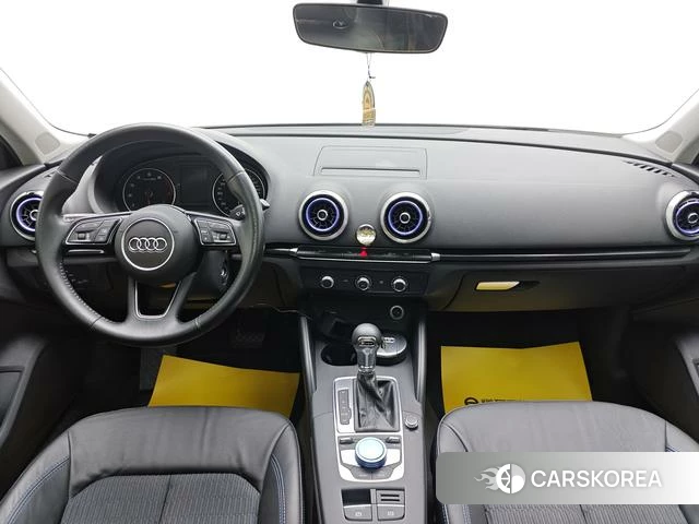 Audi A3 2019 Белый из Китая, фото 6