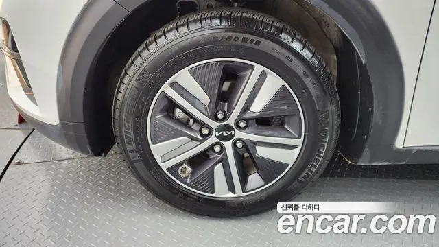 Kia The New Niro id 2623155 из Кореи 6