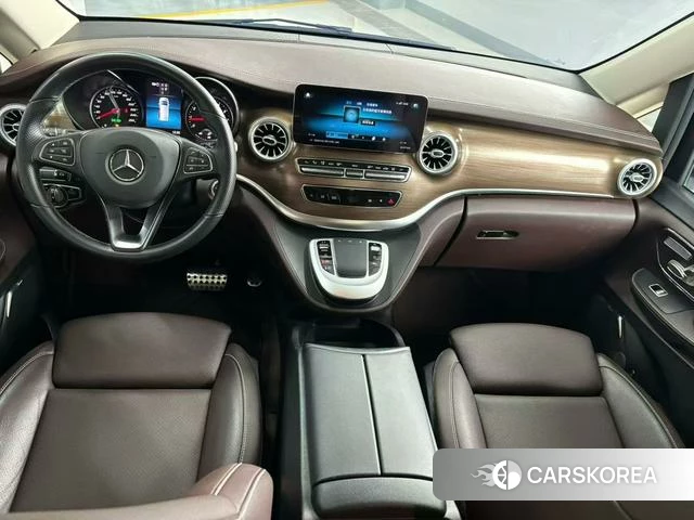 Mercedes-Benz V-class 2024 Черный из Китая, фото 6
