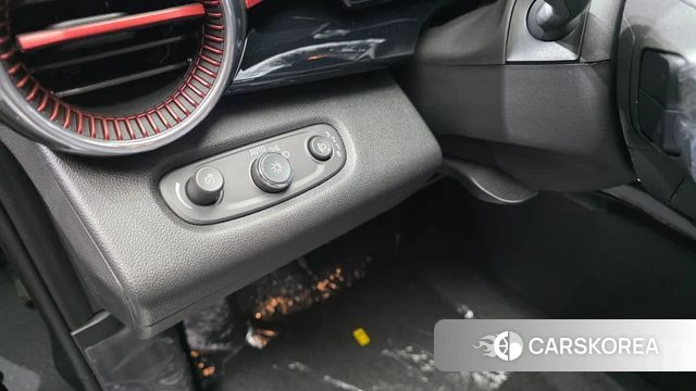 Chevrolet (GM Daewoo) Trax Crossover 2026 Черный из Кореи, фото 6